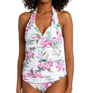 La Blanca Women's V-Neck Halter Tankini Swimsuit Top NWT size 22W